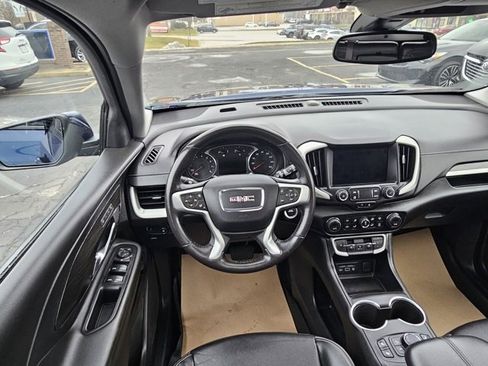 Certified 2022 GMC Terrain SLT w/ LPO, Floor Liner Package image 20