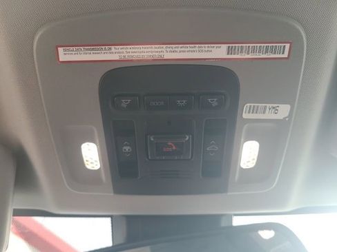 Used 2021 Toyota Camry XSE image 31