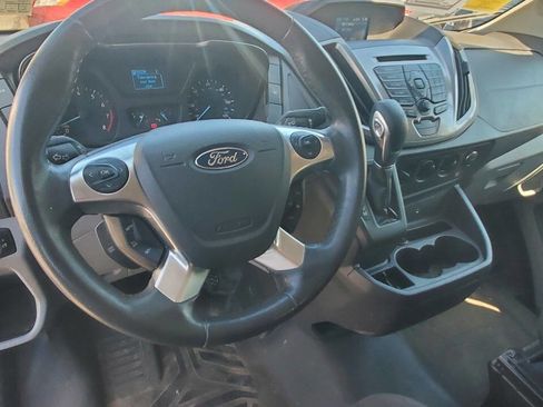 Used 2015 Ford Transit 150 XLT RWD image 10