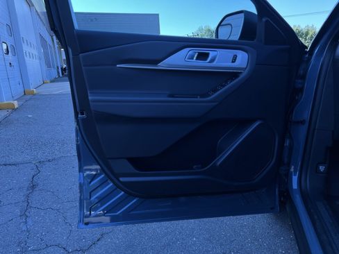 New 2026 Ford Explorer Active AWD/4WD image 14