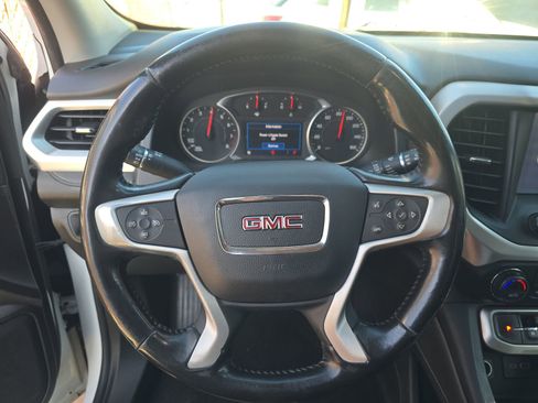 Used 2020 GMC Acadia SLT image 20