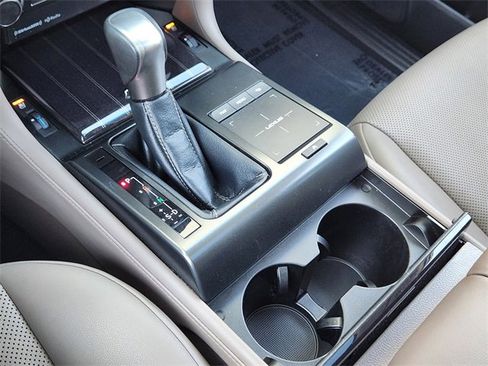 Used 2023 Lexus GX 460 Premium image 15