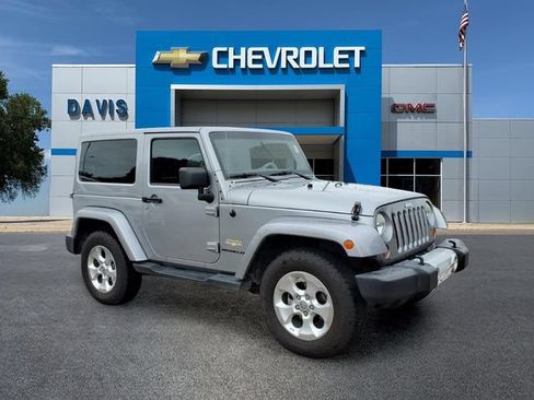 Used 2013 Jeep Wrangler Sahara w/ Connectivity Group AWD/4WD image 1
