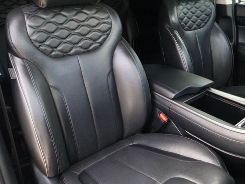 Used 2022 Hyundai Palisade Limited image 16