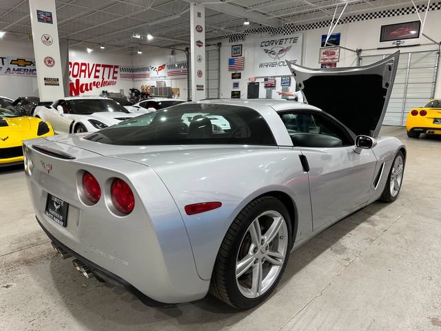 Used 2009 Chevrolet Corvette Coupe w/ Preferred Equipment Group RWD image 23