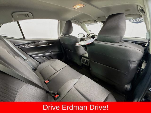 Used 2026 Toyota Camry LE w/ Convenience Package FWD image 29
