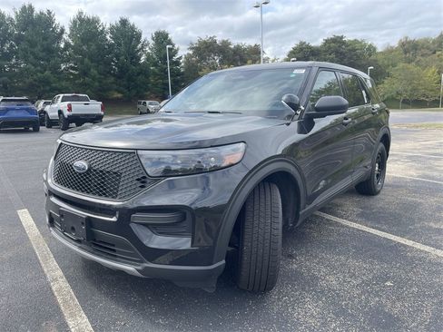 New 2025 Ford Explorer 4WD Police Interceptor image 7