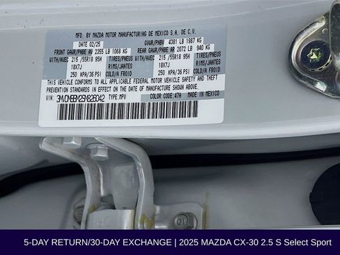 Used 2025 MAZDA CX-30 AWD 2.5 S w/ Select Sport Pkg image 35
