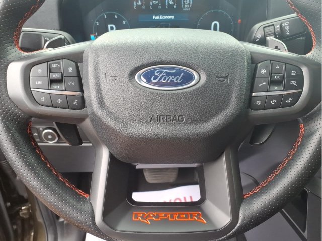 Used 2025 Ford Ranger Raptor AWD/4WD image 14