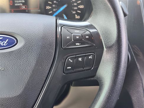 Certified 2019 Ford Explorer FWD image 26