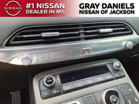 Used 2022 Hyundai Palisade Calligraphy FWD image 18