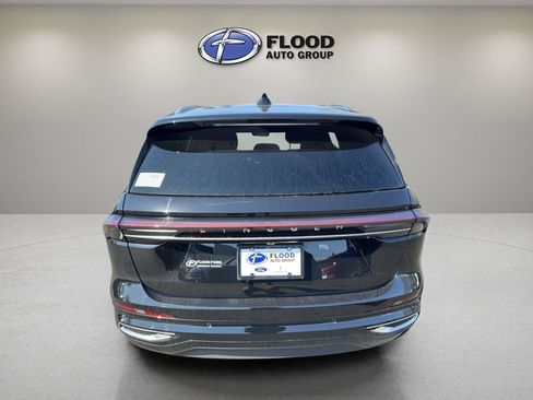 New 2026 Lincoln Nautilus Reserve image 6