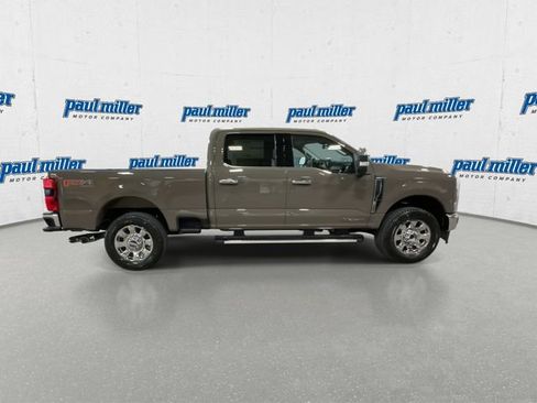 New 2026 Ford F250 Lariat w/ Chrome Package AWD/4WD image 12