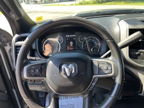 Used 2024 RAM 2500 Tradesman w/ Chrome Appearance Group AWD/4WD image 15