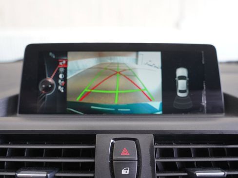 Used 2016 BMW M2 image 19