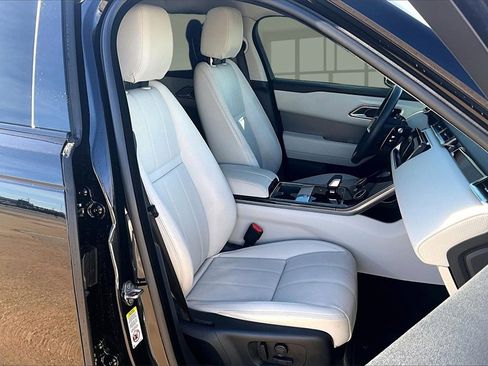 Used 2023 Land Rover Range Rover Velar S image 7