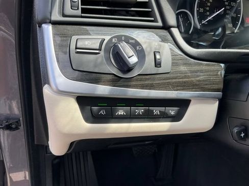 Used 2015 BMW 550i Sedan RWD image 10