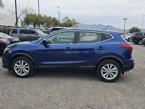 Used 2018 Nissan Rogue Sport S w/ S Appearance Package image 6