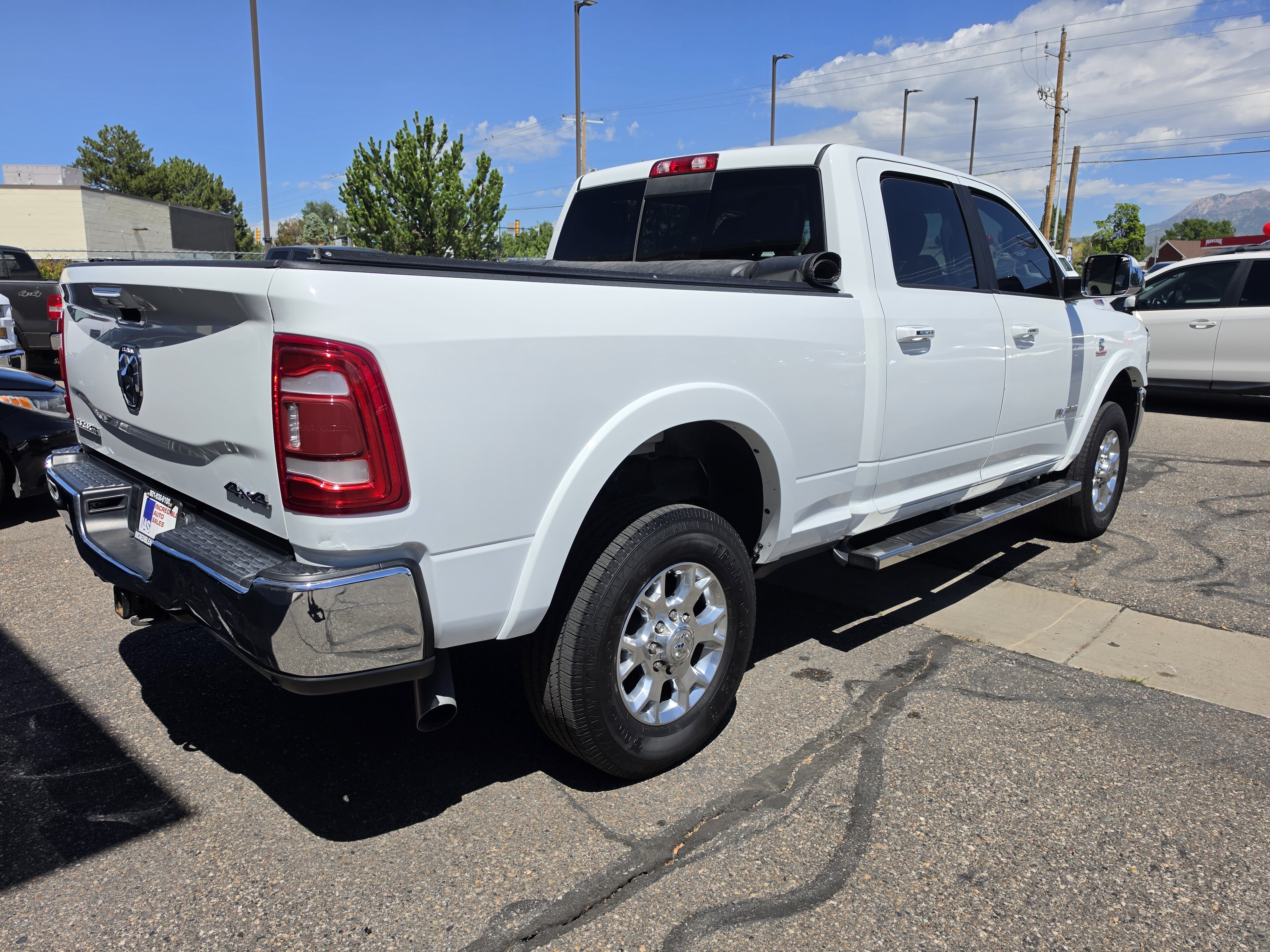 Used 2022 RAM 2500 Laramie AWD/4WD image 7