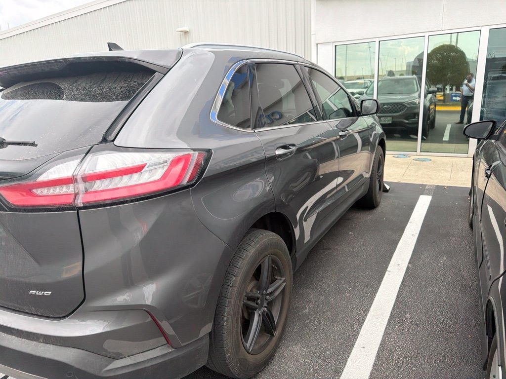 Used 2024 Ford Edge SEL w/ Convenience Package AWD/4WD image 4
