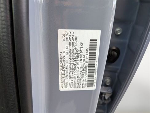 New 2025 Honda Pilot Sport image 33