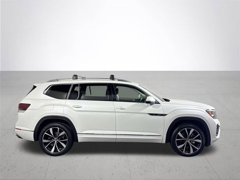 Used 2024 Volkswagen Atlas SEL Premium R-Line AWD/4WD image 5