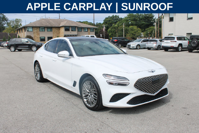 Used 2023 Genesis G70 2.0T Advanced AWD/4WD image 2