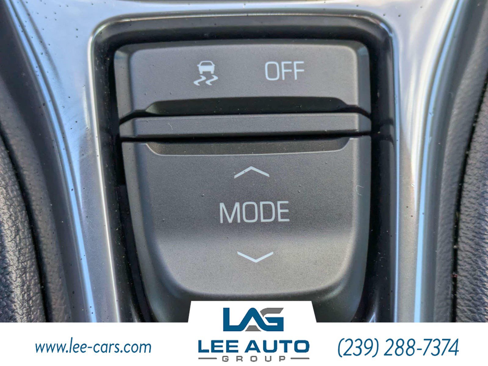 Used 2019 Chevrolet Camaro LT RWD image 24