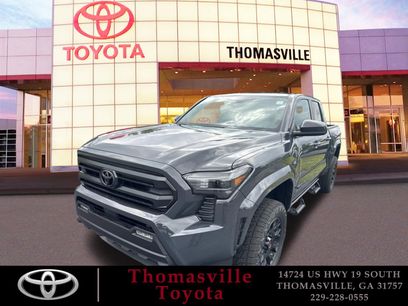 New 2025 Toyota Tacoma SR5