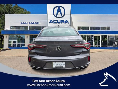 Certified 2023 Acura TLX SH-AWD w/ Advance Package image 4