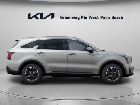 New 2026 Kia Sorento S w/ S Panoramic Sunroof Package FWD image 9
