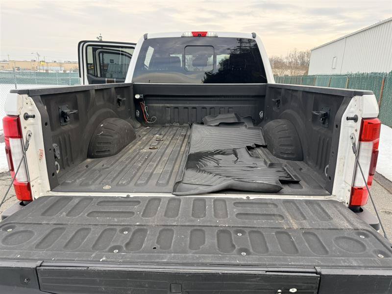 Used 2017 Ford F250 Platinum w/ Platinum Ultimate Package AWD/4WD image 23