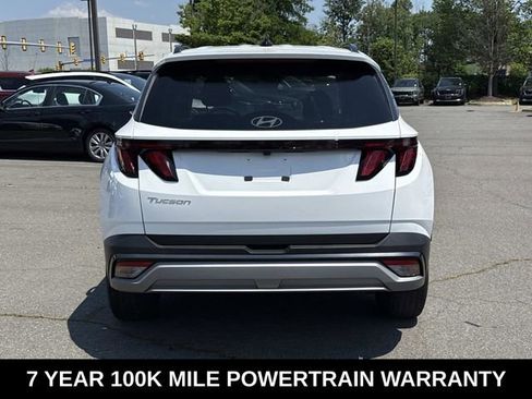 Used 2025 Hyundai Tucson SEL FWD image 3