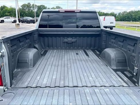Used 2024 Chevrolet Silverado 1500 RST w/ Convenience Package II AWD/4WD image 7