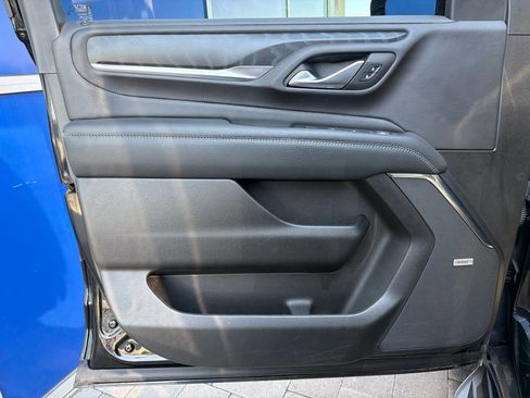 Used 2022 GMC Yukon Denali AWD/4WD image 19
