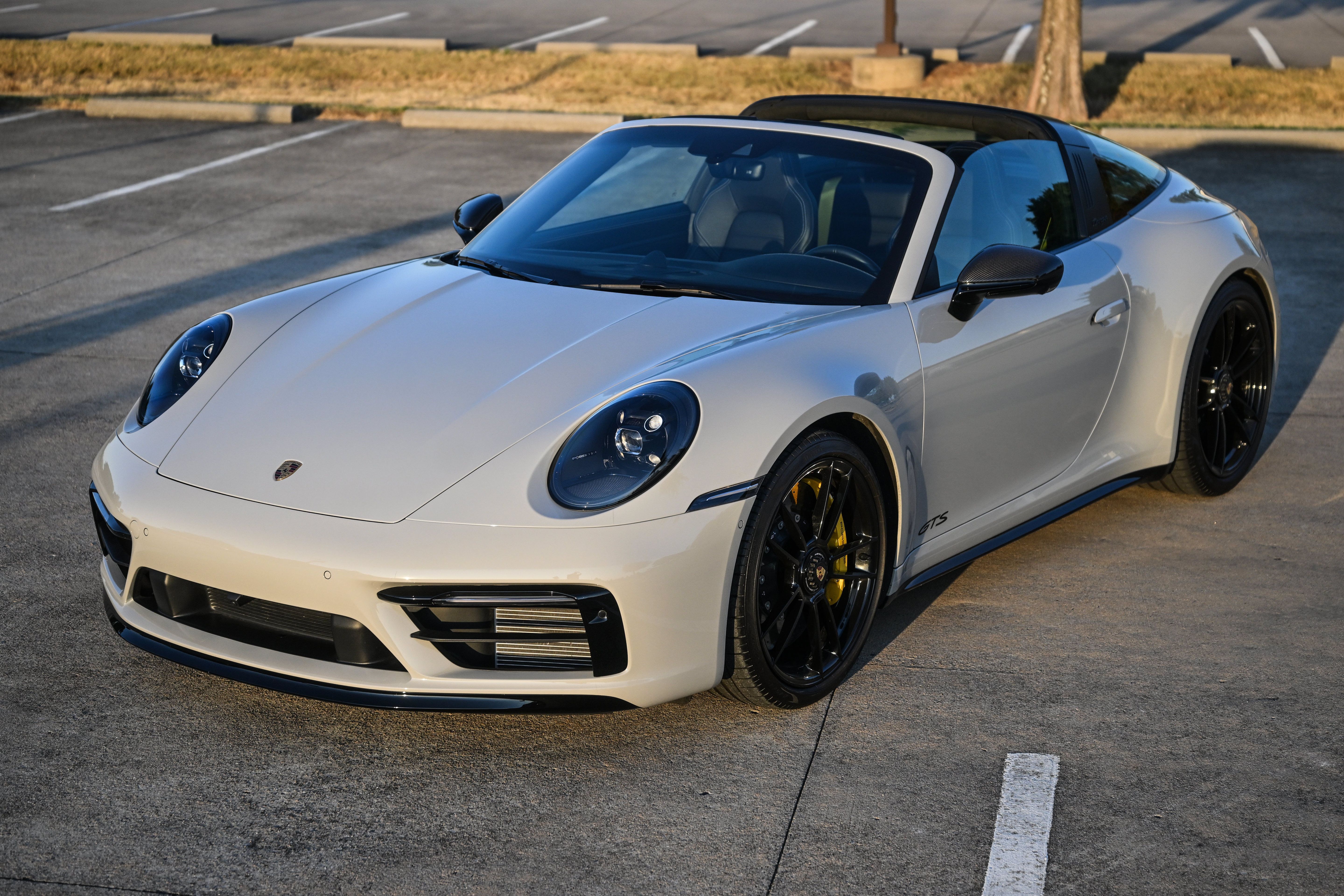 Used 2022 Porsche 911 AWD/4WD image 13