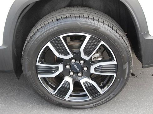 Used 2021 GMC Acadia SLT w/ Elevation Edition AWD/4WD image 42