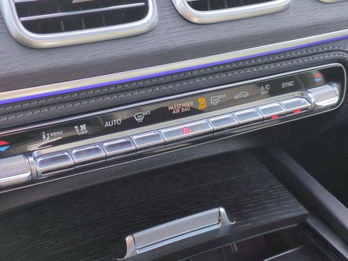 Certified 2025 Mercedes-Benz GLE 53 AMG 4MATIC Coupe image 25