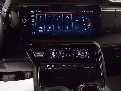 Used 2024 GMC Sierra 2500 AT4 w/ AT4 Premium Plus Package image 27