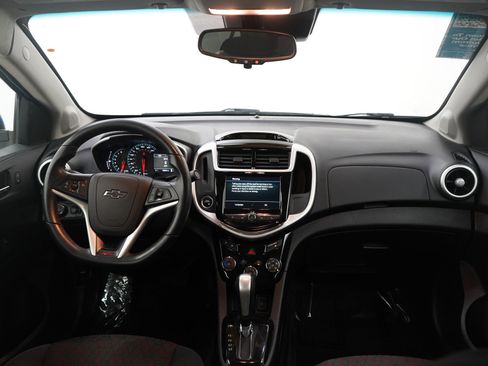 Used 2019 Chevrolet Sonic LT w/ Convenience Package image 13