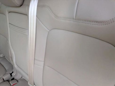 Used 2022 Lincoln Corsair FWD image 13