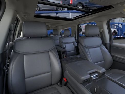 New 2026 Ford Expedition Max Active AWD/4WD image 10