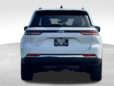 Used 2022 Jeep Grand Cherokee Limited 4xe w/ MOPAR Finishing Package AWD/4WD image 6