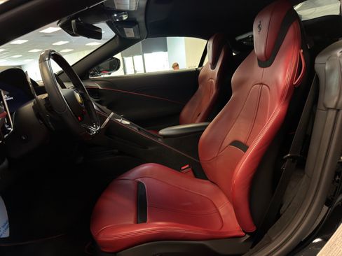 Used 2025 Ferrari Roma Spider RWD image 14