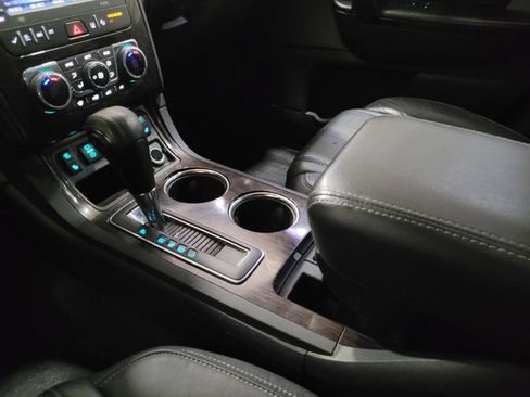 Used 2016 Chevrolet Traverse LTZ w/ LPO, 'HIT The Road' Package AWD/4WD image 26