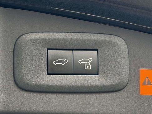 Used 2024 Lexus RZ 450e Premium w/ Technology Package image 11