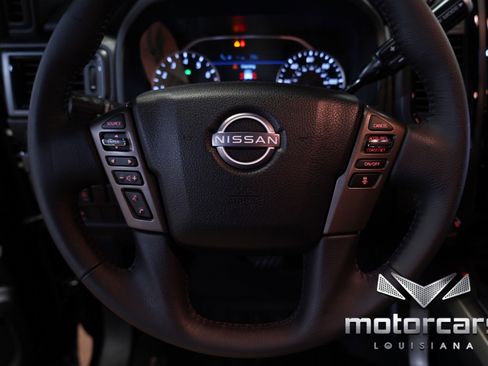 Used 2024 Nissan Titan SV w/ SV Bronze Edition Package AWD/4WD image 35