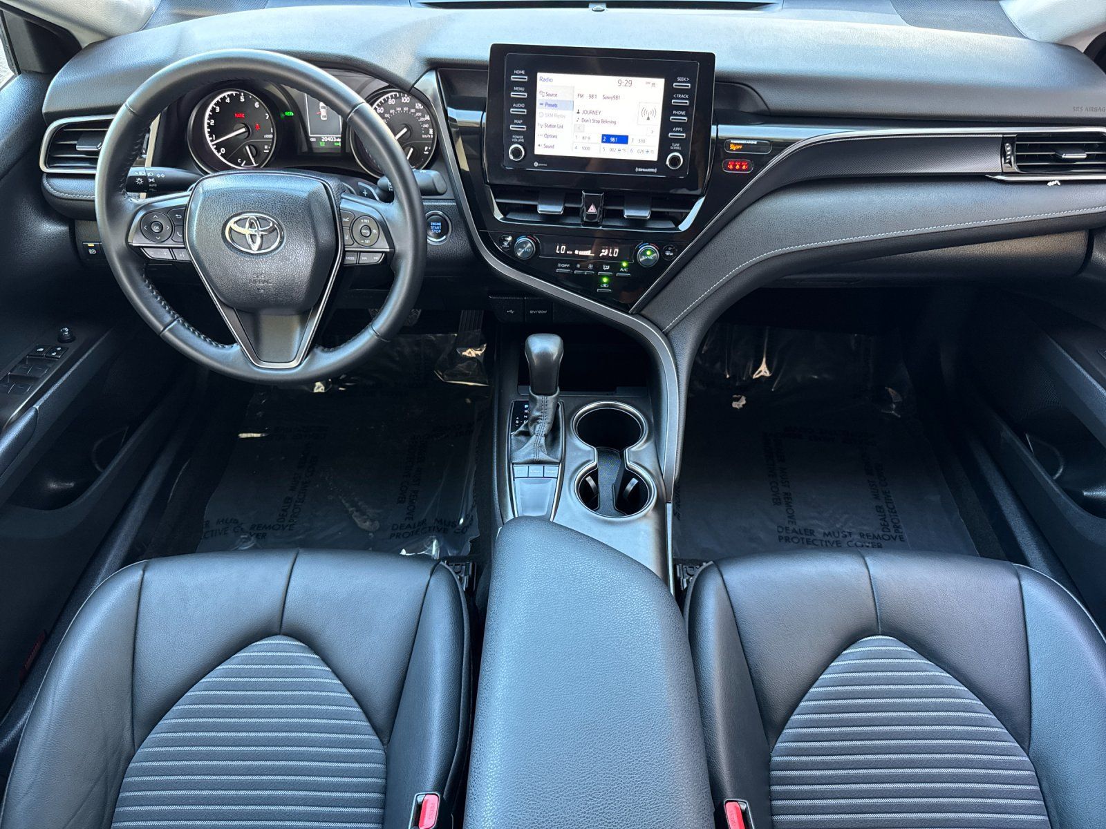 Used 2024 Toyota Camry SE w/ Convenience Package FWD image 12