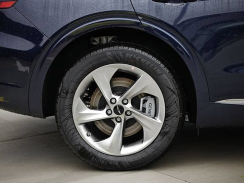 New 2026 Genesis GV70 2.5T AWD/4WD image 6