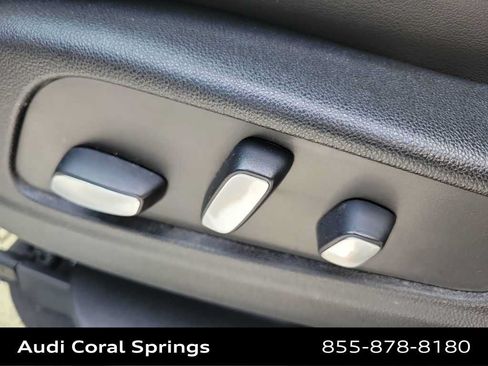 Used 2020 Cadillac XT5 Sportv AWD/4WD image 16